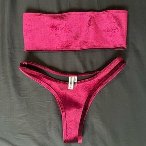 Hoaka Red Velvet bikini